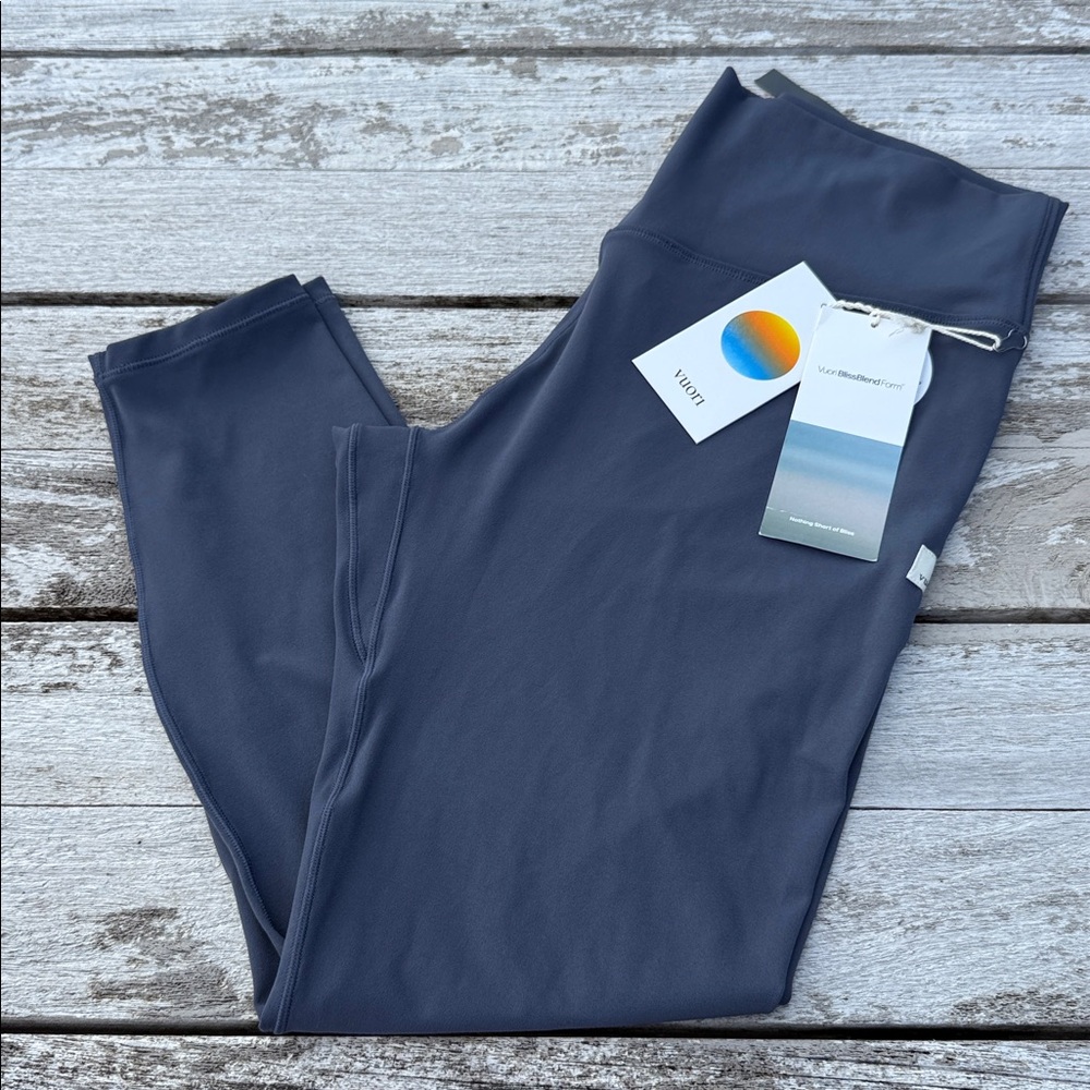 Vuori AllTheForm  Legging Azure Blue Women's Extra Large (XL) Short NWT 💙✨